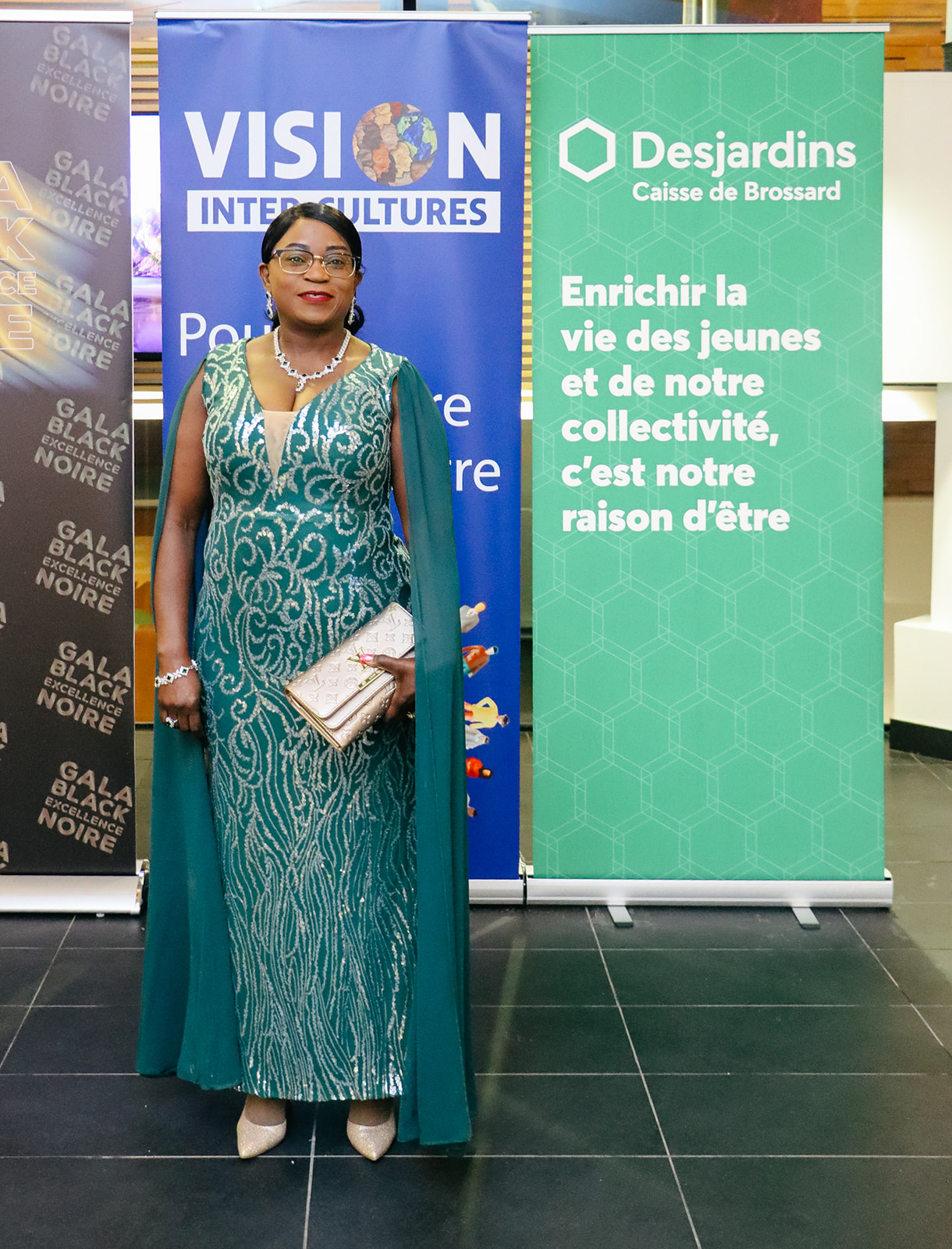 GALA BLACK EXCELLENCE MIRS